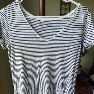 Aeropostale striped v neck t shirt